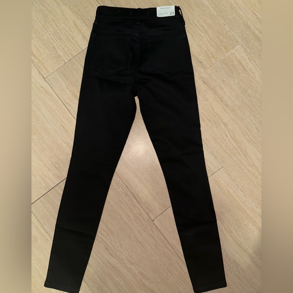 Brand New PACSUN BLACK JEANS W/ front zipper - Picture 4 of 4
